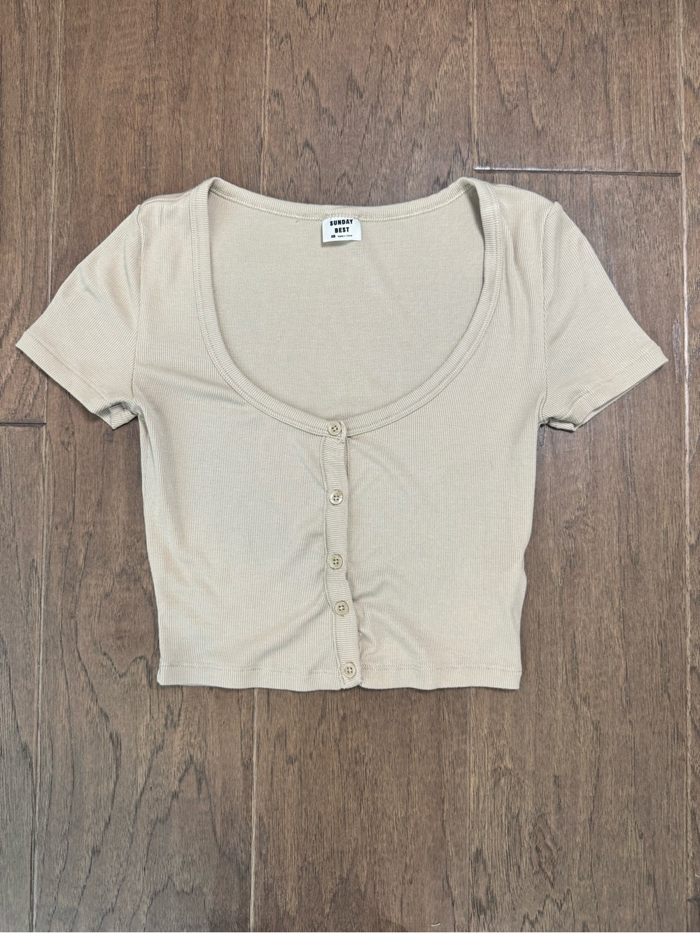 Aritzia Sunday Best Taupe Ribbed Scoop Neck Buttoned-up Crop Top